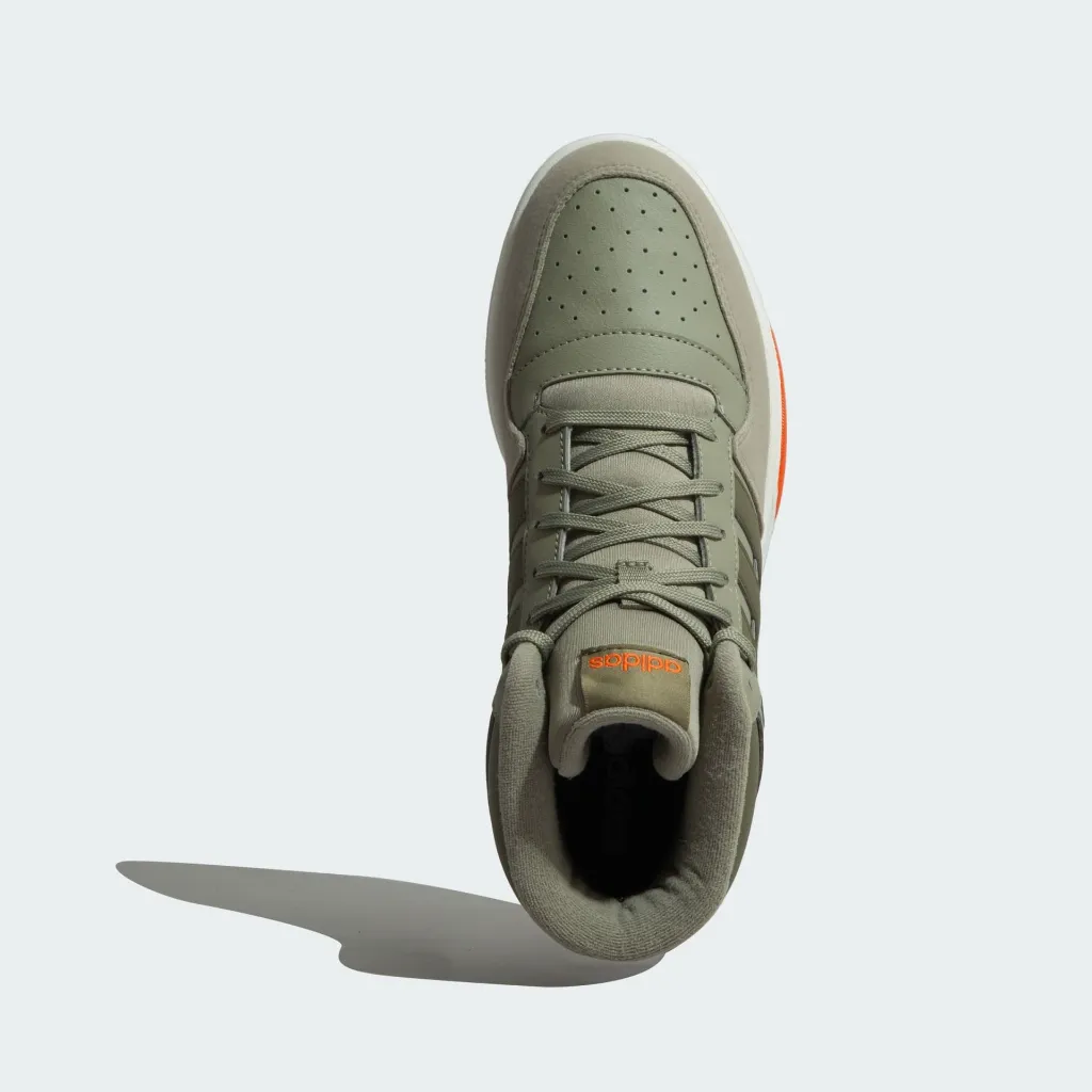 Revolushn_AT_13_Shoes_Green_JK8247_02_standard_hover.webp