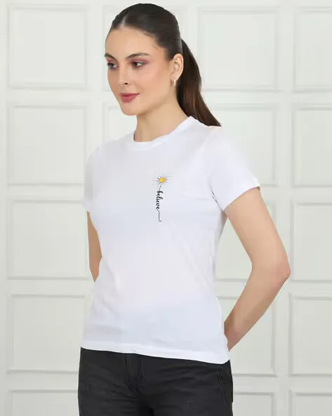 -473Wx593H-443393721-white-MODEL2_converted.webp