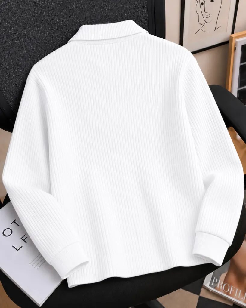 -1117Wx1400H-704101290-white-MODEL2 (1).webp