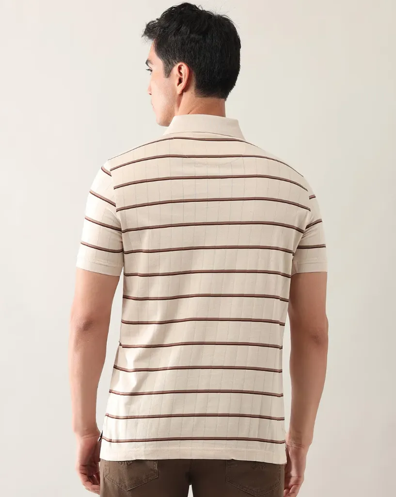 -1117Wx1400H-701312211-beige-MODEL3.webp
